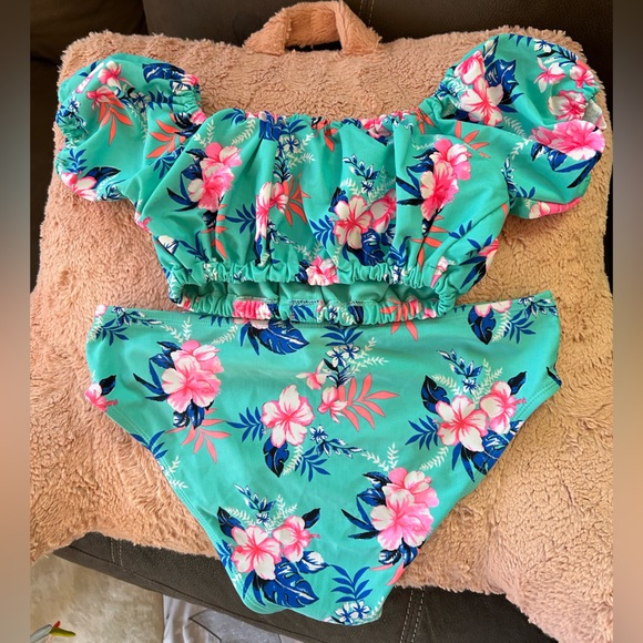 Bikini set - Picture 2 of 4